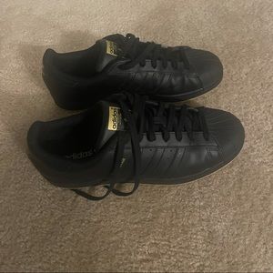 Adidas super stars